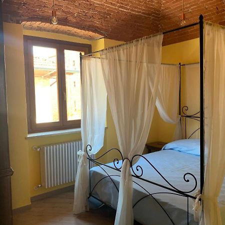 Alloggio Berenice Villafranca Piemonte Exterior foto